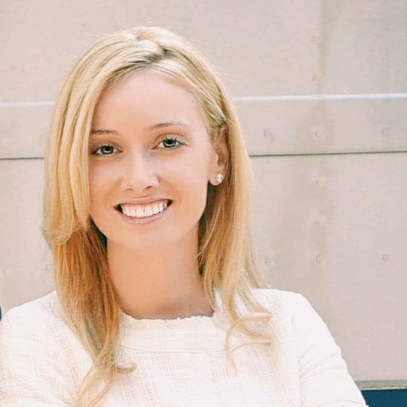 Meet your Posher, Nekita - Picture 1 of 1